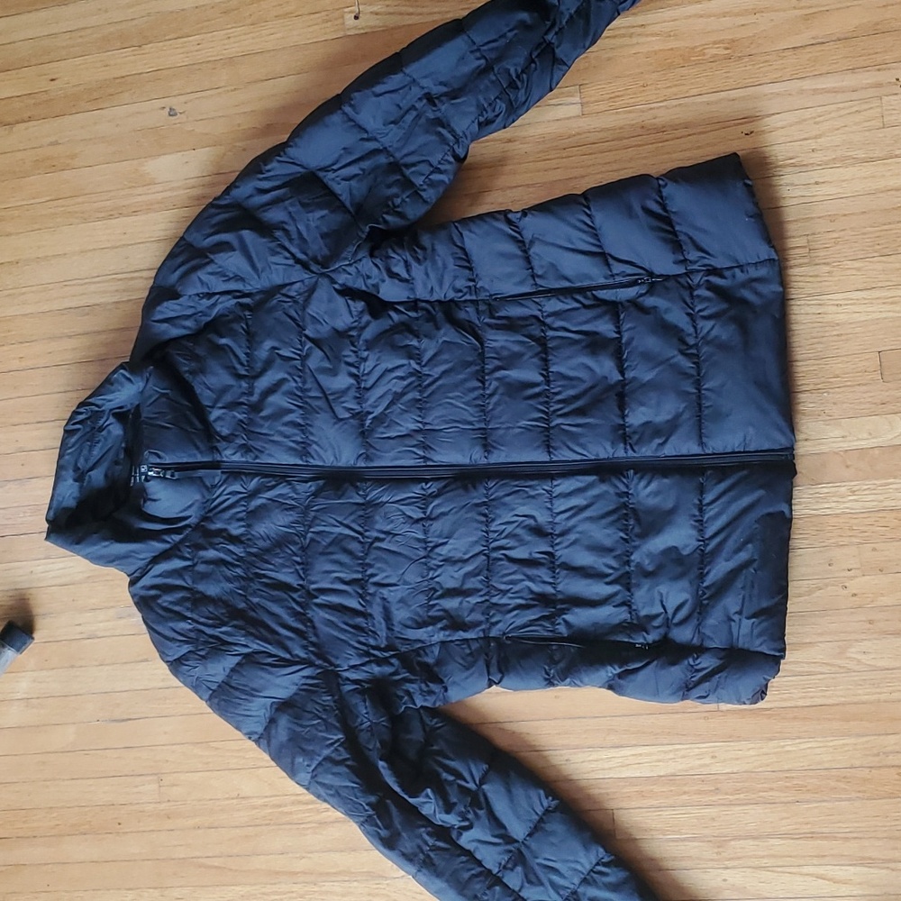 Uniqlo ultralight puffer, size small, unisex, black